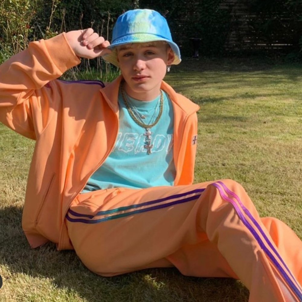 Nerdy  what’s your color  t.